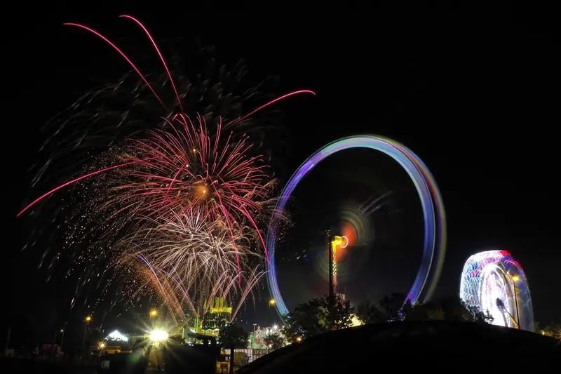 Fuegos artificiales sobre Valladolid durante las fiestas